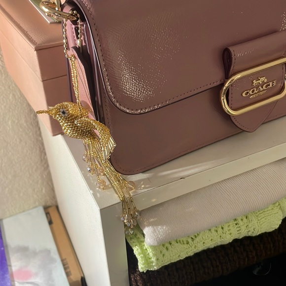 Gold Hummingbird Purse/Key Chain - Picture 3 of 4